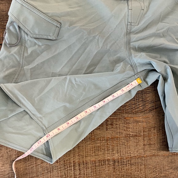 Volcom Swim/Hybrid Shorts - 10in size 34 - Picture 5 of 5